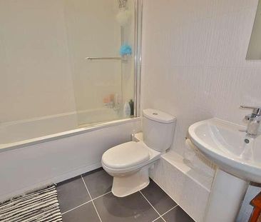 Chandlers, SO53 - Photo 5