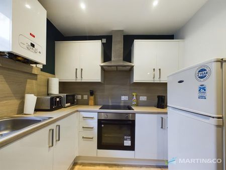 2 bedroom apartment to rent - Photo 4