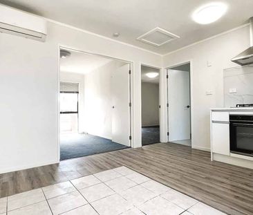 Brand new bathroom+kitchen 2-BR house, Henderson - Photo 4