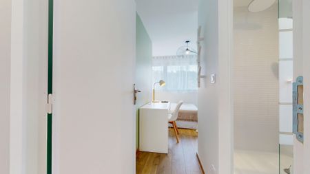 ROCHETAILLEE Colocation 4 chambres à Saint Etienne - Photo 2