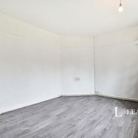 2 bedroom flat to rent Keston Avenue, Manchester, M9 - Photo 3