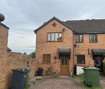 2 bedroom end of terrace house to rent - Photo 5