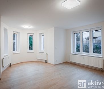 Pronájem bytu 2+kk 65 m² - Photo 1