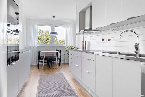 Södra Jordbrovägen 165 - Photo 1