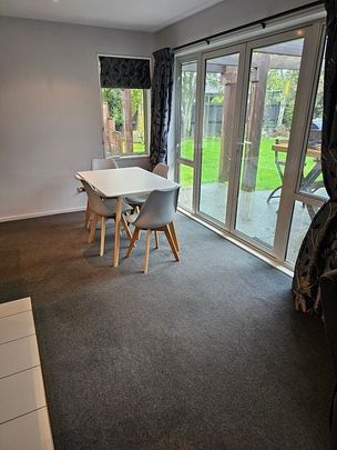 Spacious 4BR family haven with new ext - Photo 1