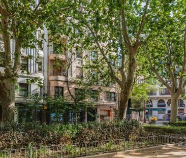 Gran Via Marquès del Túria Gran Via, Valencia, Valencian Community ... - Photo 6