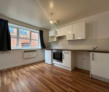 Studio to rent - Photo 2