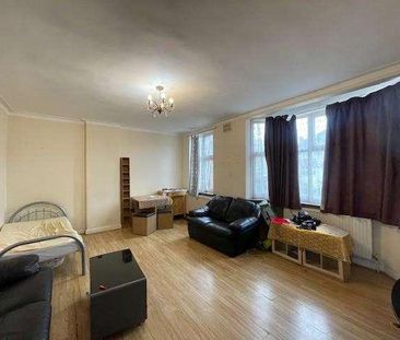 St. Margarets Road, Edgware, HA8 - Photo 6