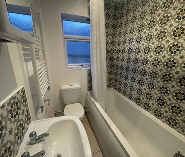 Wells Street, Swindon - Photo 6