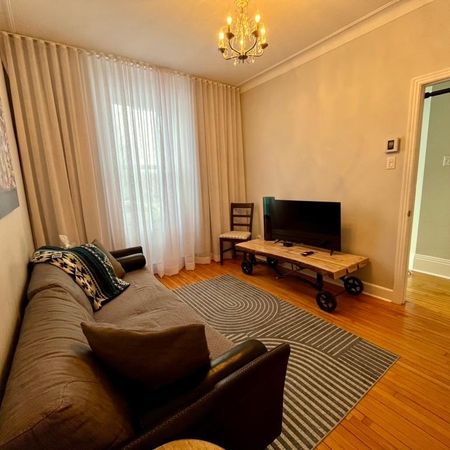 4½ + espace bureau à louer + cour arrière - BIEN LIRE - Photo 4