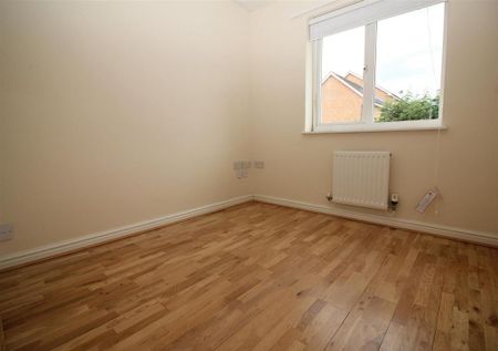 3 bedroom detached house to rent - Photo 5