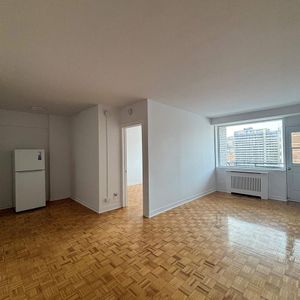 1 CH - 1 SDB - Montréal - $1,560 /mo - Photo 2