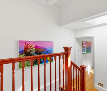 4 bedroom detached house to rent - Photo 2