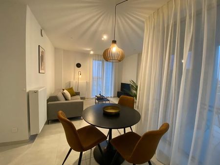 Appartement te huur - Foto 4