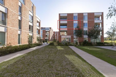 Gunstig gelegen zeer recent appartement - Photo 3