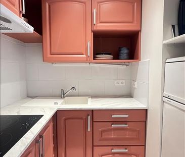 1 pièce - Meublé - 30,16 m² - 2ème étage - Colocation non autorisée - Photo 2
