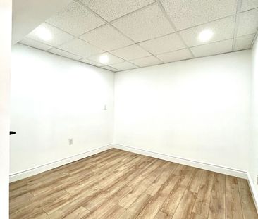 For Lease - 90 Archdekin Drive, Brampton, Ontario - Photo 5