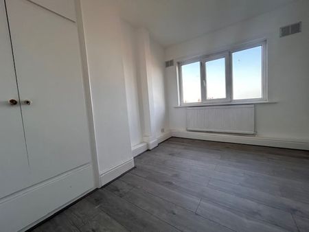 Springfield Lane, Leeds, Morley - Photo 3