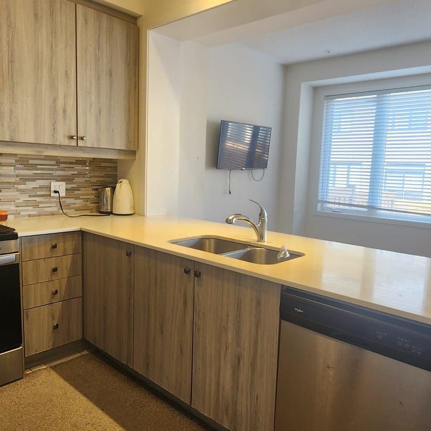 For Lease - 1543 Rose way N/A, Milton, Ontario - Photo 1