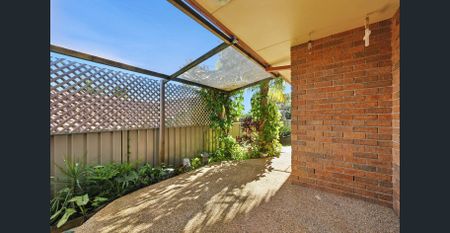 Two Bedroom Villa In Central Location - Photo 4