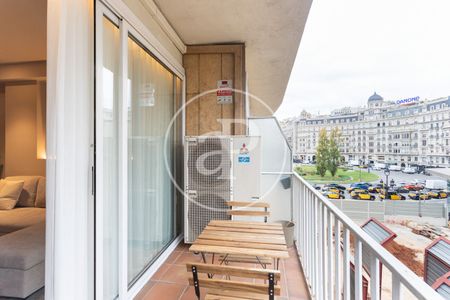 Apartment for rent on Compte d’Urgell Street (Eixample Esquerra) - Photo 2