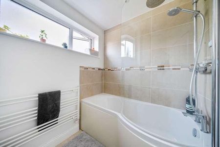 Batchelors, Pembury, TN2 - Photo 4