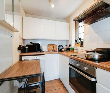 Studio to rent - Photo 3