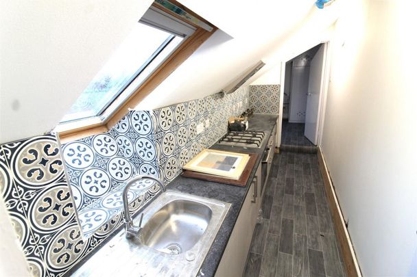 Central Avenue, Leicester - Photo 1