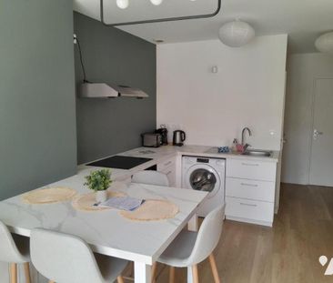 A LOUER APPARTEMENT MEUBLE T2 LAVAL - Photo 6