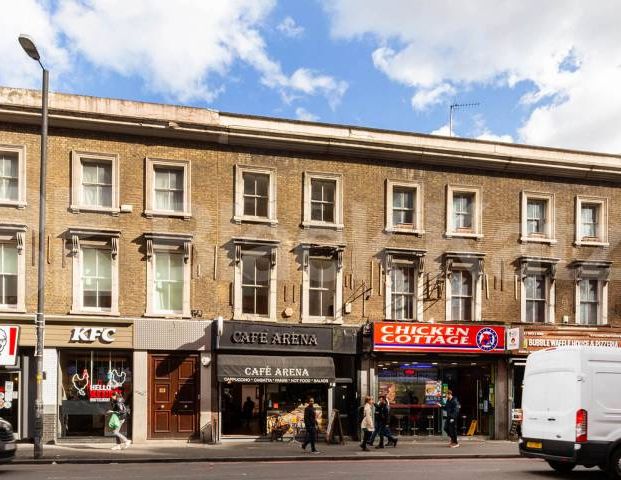 Spacious Four Bedroom Duplex Apartment with Two Bathrooms on City Road - Photo 1