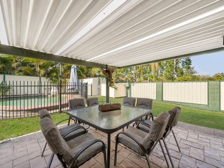 5 Eyre Avenue, Petrie QLD 4502 - House For Rent - $800 | Domain - Photo 3