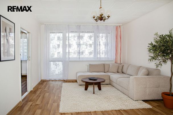 Pronájem bytu 3+1 77 m² - Photo 1