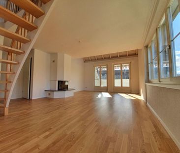 4.5-Zimmer-Maisonette-Wohnung über 2 Stöcke mit Cheminée! - Foto 3