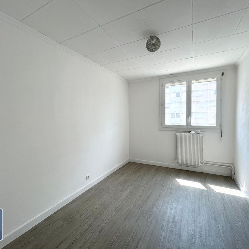 Location Appartement 3 pièces 53m² CHALON SUR SAONE 71100 - Photo 1