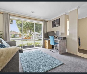 Spacious 4-Bedroom Home with Studio and Enclosed Yard! - Photo 5