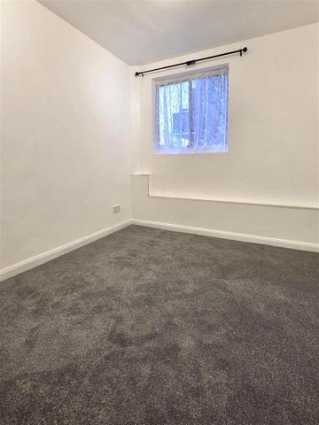 3 bedroom property to rent - Photo 5