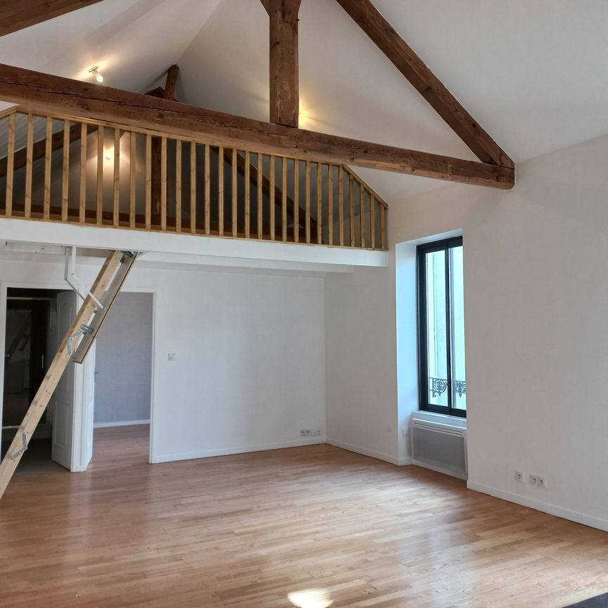 Location Appartement 2 pièces 49m² VICHY 03200 - Photo 1