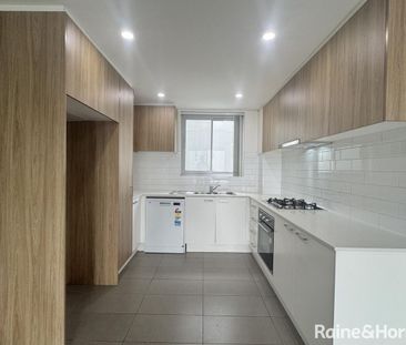 Convenient Location - Photo 1