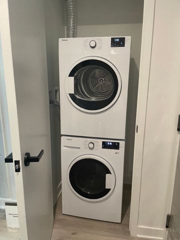 For Lease - 55 Charles Street Unit# 3007, Toronto, Ontario - Photo 3