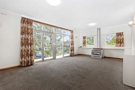 4 Waratah Avenue, Beaumaris. - Photo 2