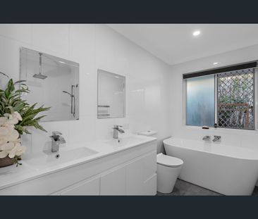 15 Victory Drive, Mudgeeraba, Qld 4213 - Photo 3