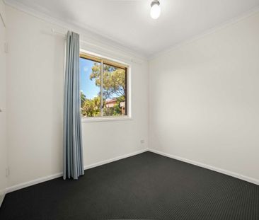 Freshly Renovated 3 Bed Townhouse Opposite Pool | Aircon & Private ... - Photo 4