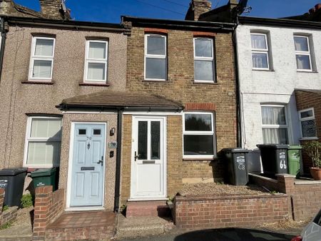 2 bedroom terraced house to rent - Photo 5