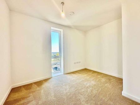 High View, Hatfield, AL10 - Photo 3