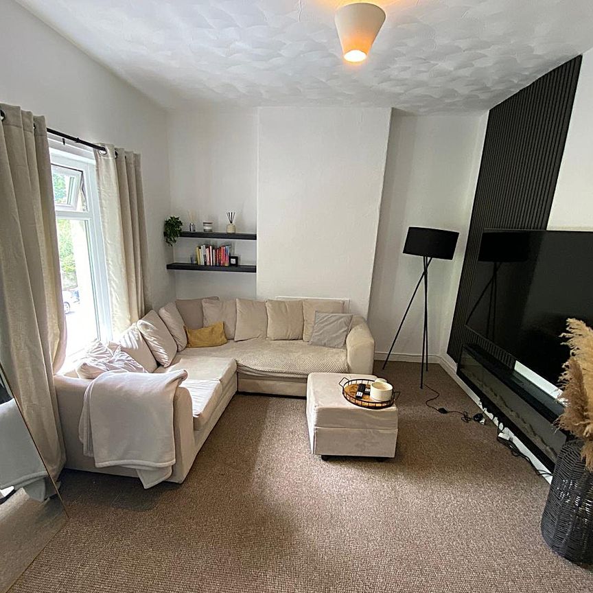 £850 PCM, One Bedroom First Floor Flat in Earl Street, Grangetown, Cardiff, CF11 7DQ - Photo 1