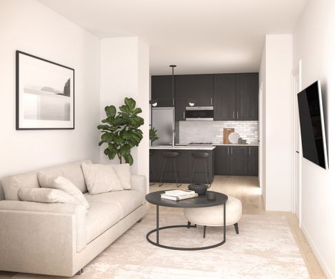 658 Somerset - Photo 1