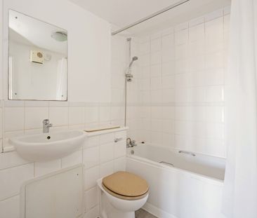 1 bedroom flat to rent - Photo 6