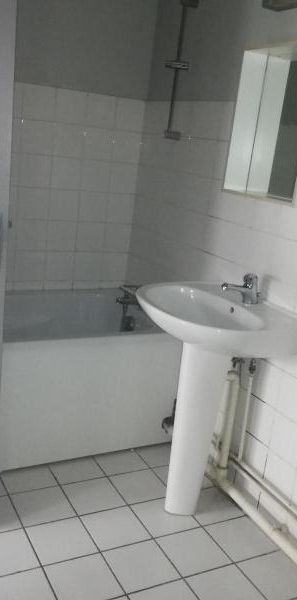 Location Appartement 1 pièce 26m² LILLE 59000 - Photo 1