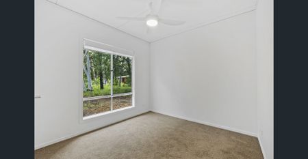 Modern Island Home on Macleay Island! - Photo 2