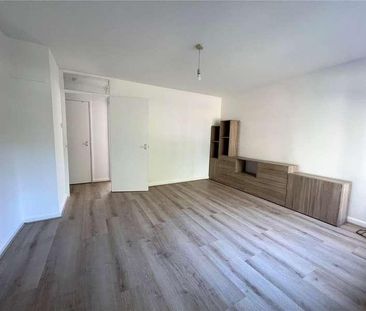 Latham Road, Romsey, Hampshire, SO51 - Photo 4